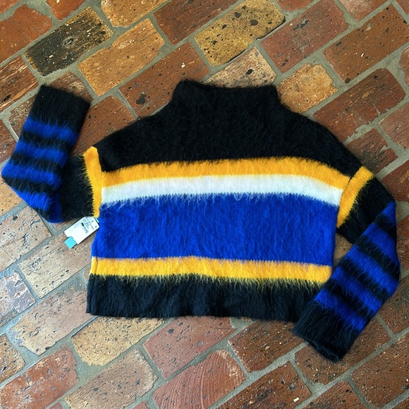 Abound NWT Colorblock Fuzzy Funnel neck Sweater szM - Picture 7 of 12